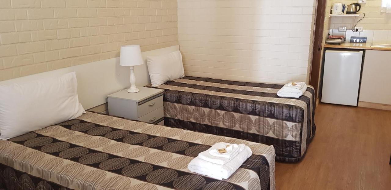 Bondi Motel Мори Экстерьер фото